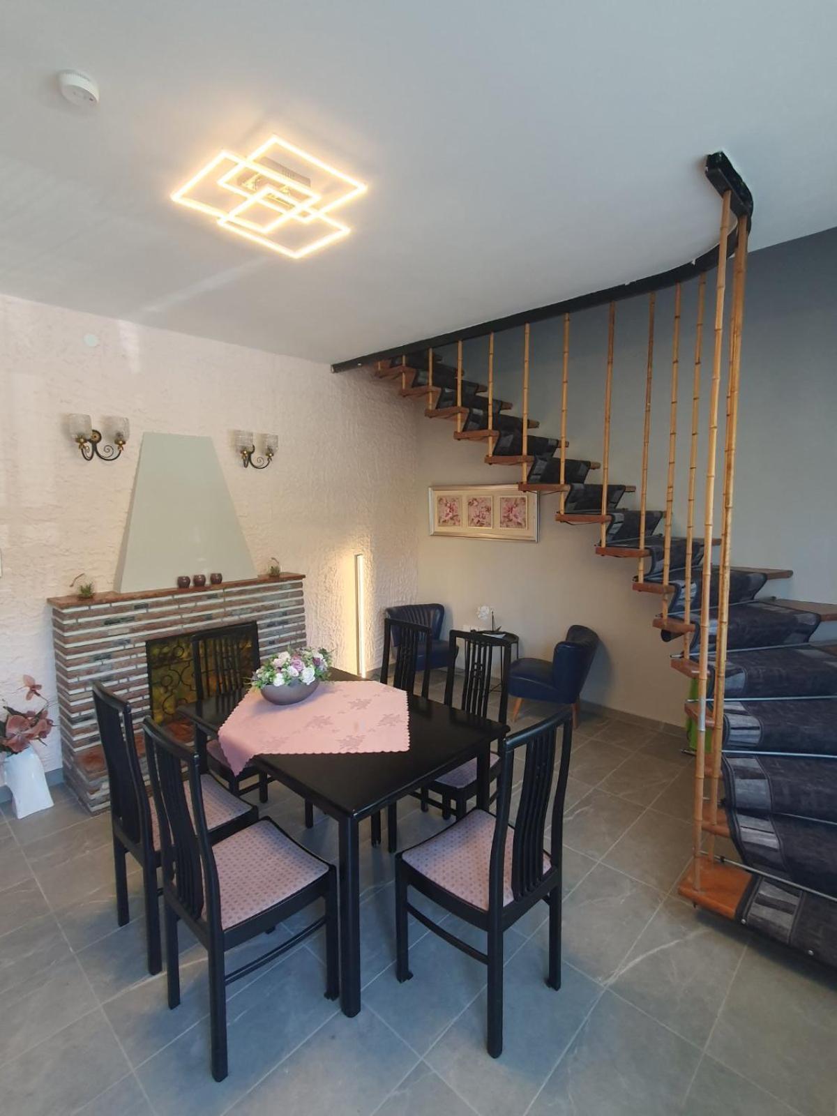 Lara Apartments Siofok Luaran gambar