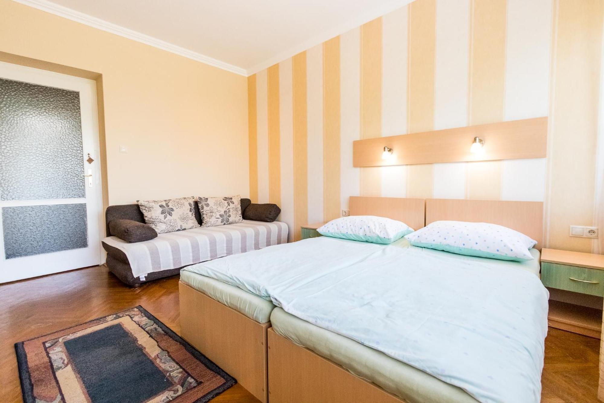 Lara Apartments Siofok Luaran gambar